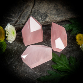 Ruusukvartsi-freeform