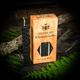 Blessed Bee, mustat loitsukynttilät