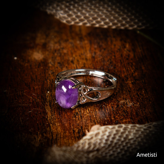 Säädettävä sormus (eri kiviä)