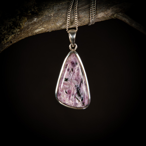 Tsaroiitti-riipus 2, hopea