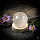 Vuorikristalli-pallo