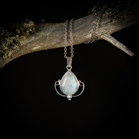 Kuukivi-riipus, Hippie, hopea