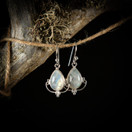 Kuukivi-korvikset, Hippie, hopea