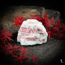 Pinkki turmaliini (rubelliitti) kvartsissa, raakapala