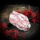 Pinkki turmaliini (rubelliitti) kvartsissa, raakapala