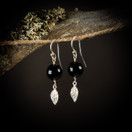 Onyx-korvikset, hopea