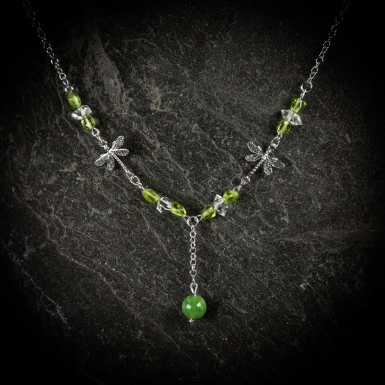 Sudenkorento-kaulakoru, hopea