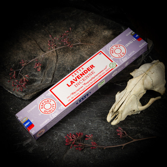 Satya Lavender -suitsuketikku, 15 g