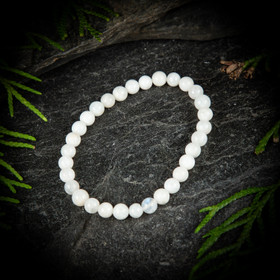 Rannekoru, kuukivi-helmi 6 mm