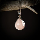 Ruusukvartsi-riipus 2, hopea