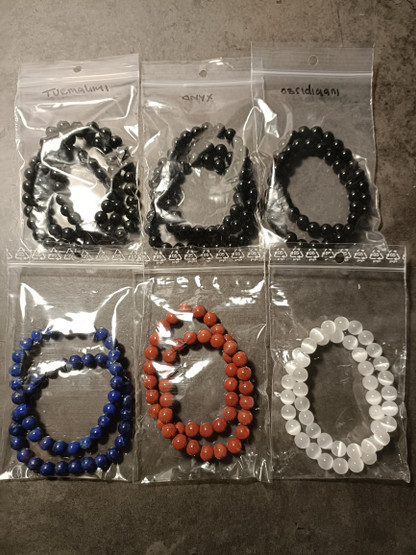 Tilaustuotteet / Heli H.