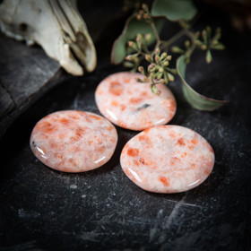 Aurinkokivi-kämmenkivi