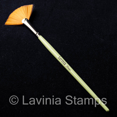 Lavinia Synthetic Fan Brush -sivellin