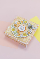 Crafter's Companion Flora & Fauna leima- ja stanssisetti Fly High