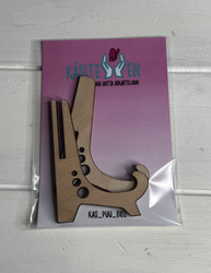 Puinen korttijalusta