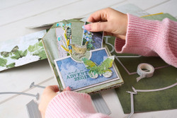 Sizzix & 49 and Market stanssi Snap and Swap Large Tags