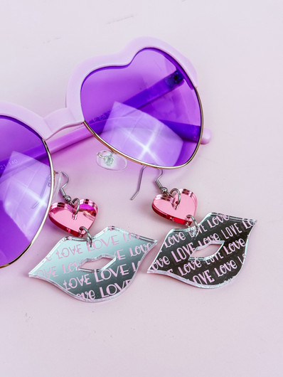 Pusuhuulet  -lovelovelove/pinkki-