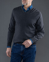 Wilton Merino V-neck, Dk.Grey