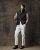 Delano Vest, Dk Green