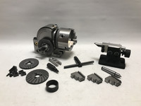 Jakopöytä / jakolaite pakalla ja tukikärjellä sekä 3kpl jakolevyjä