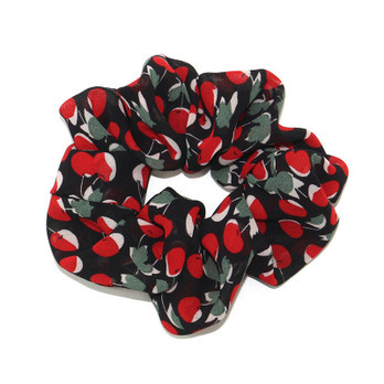 Scrunchie -kirsikat-