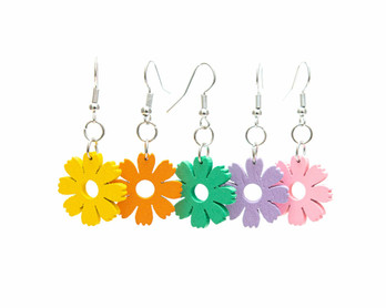 Puiset kukka-korvakorut (eri värejä)