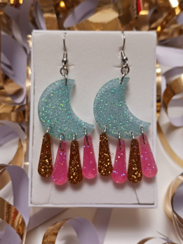 Blingbling kuukorvikset