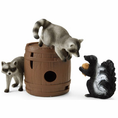 Schleich 42532 Kisailu pähkinästä, pesukarhut ja haisunäätä