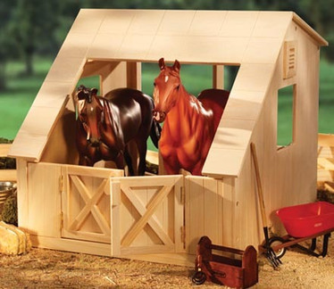Breyer 306 Hevostalli kahdelle