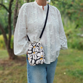 Marketta -kännykkälaukku Mini