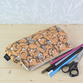 Teddy Bear -pussukka/penaali