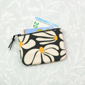 Marketta -vetoketjukukkaro