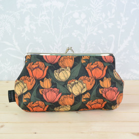 Tulppaani -pussukka/penaali