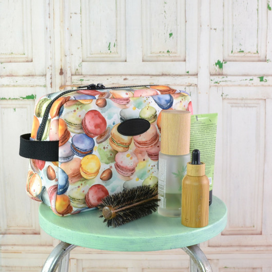 Macarons -toilettilaukku L