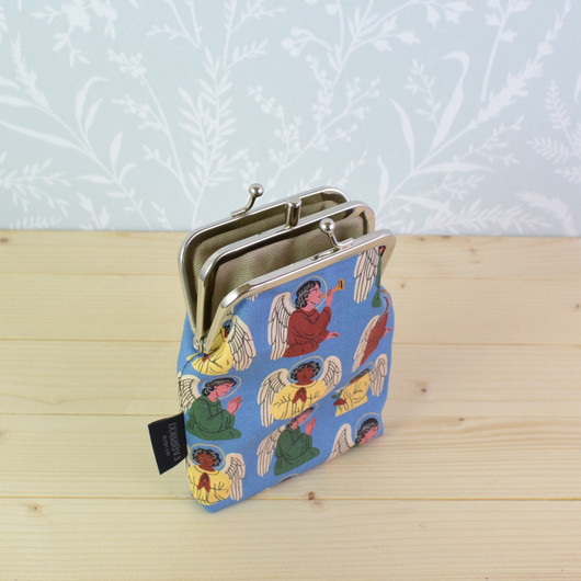 All Saints -tuplakukkaro