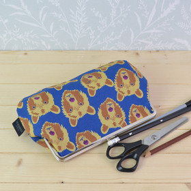 Björn -pussukka/penaali