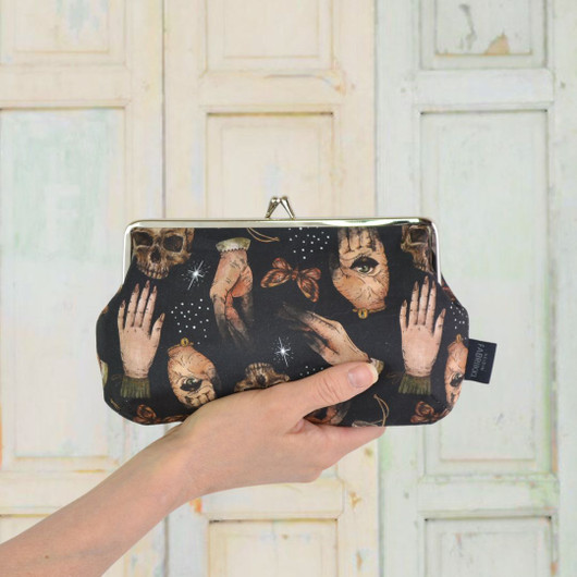 Ennustaja -pussukka/penaali