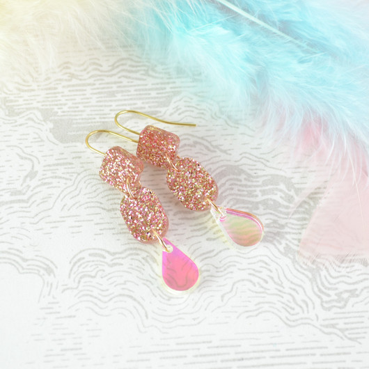 Glitteri -korvakorut