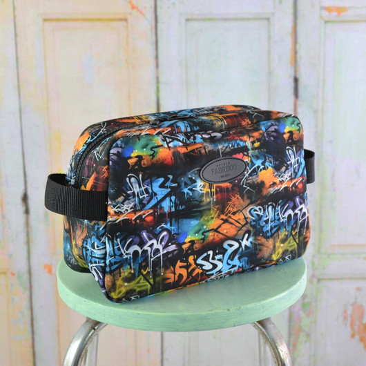 Graffiti -toilettilaukku L