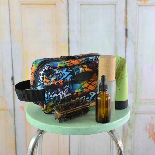 Graffiti -toilettilaukku S