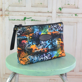 Graffiti -meikkipussi