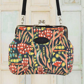 Inari -kukkarolaukku Maxi