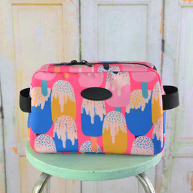 Jätski -toilettilaukku L