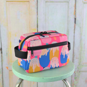 Jätski -toilettilaukku M