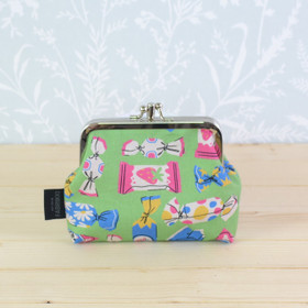 Karamelli -tuplakukkaro