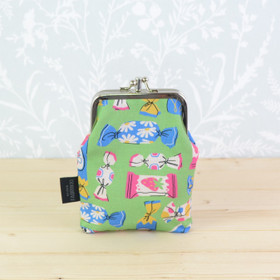 Karamelli -tuplakukkaro