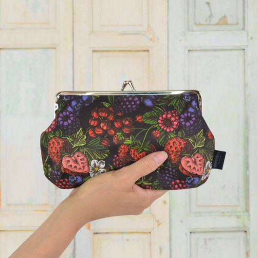 Kesä -pussukka/penaali