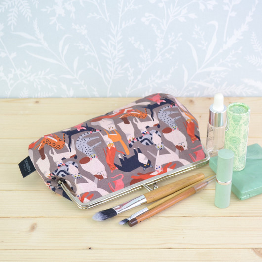 Kissala -pussukka/penaali