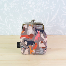 Kissala -tuplakukkaro