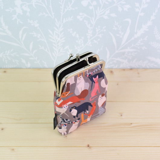 Kissala -tuplakukkaro